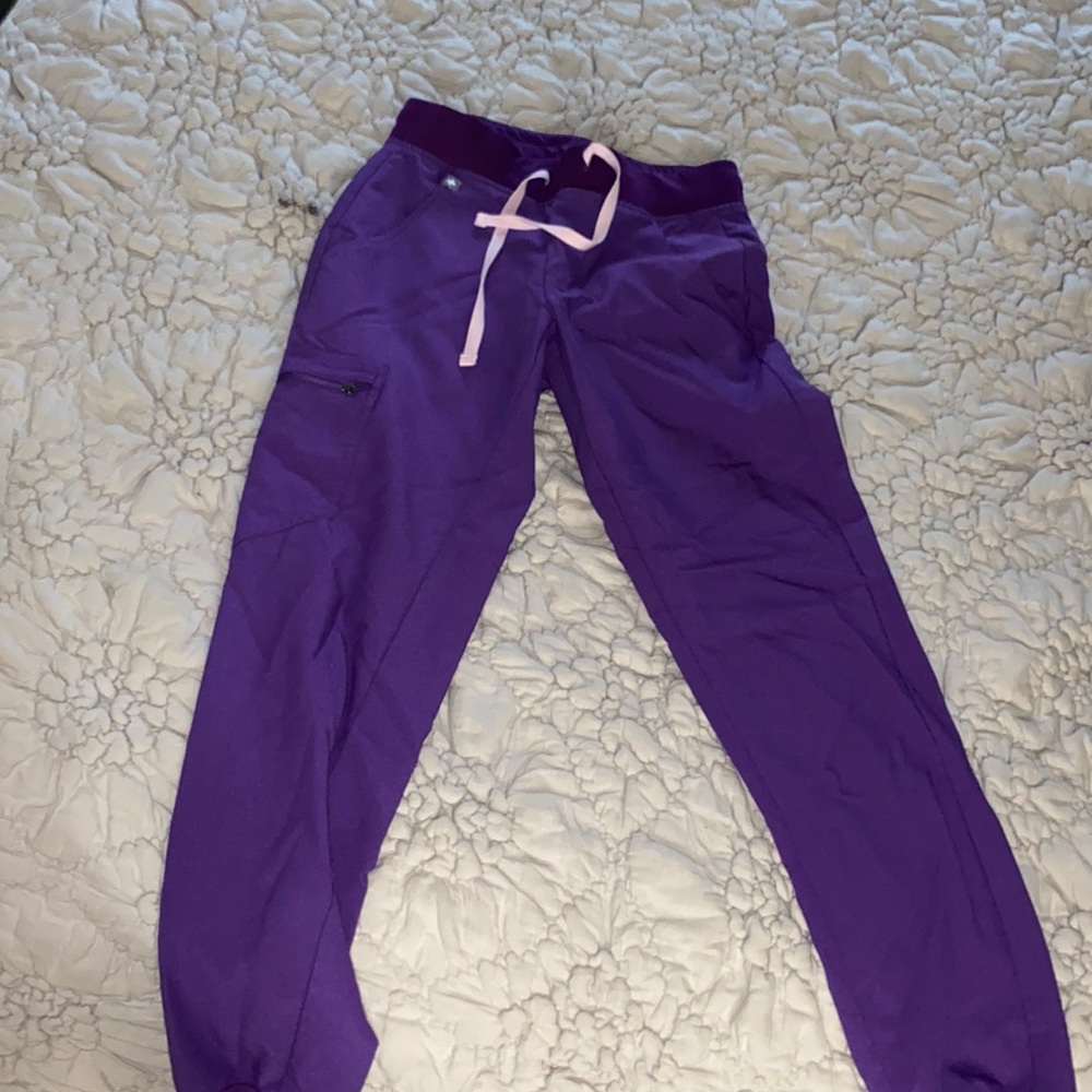 Ultraviolet figs zamoras